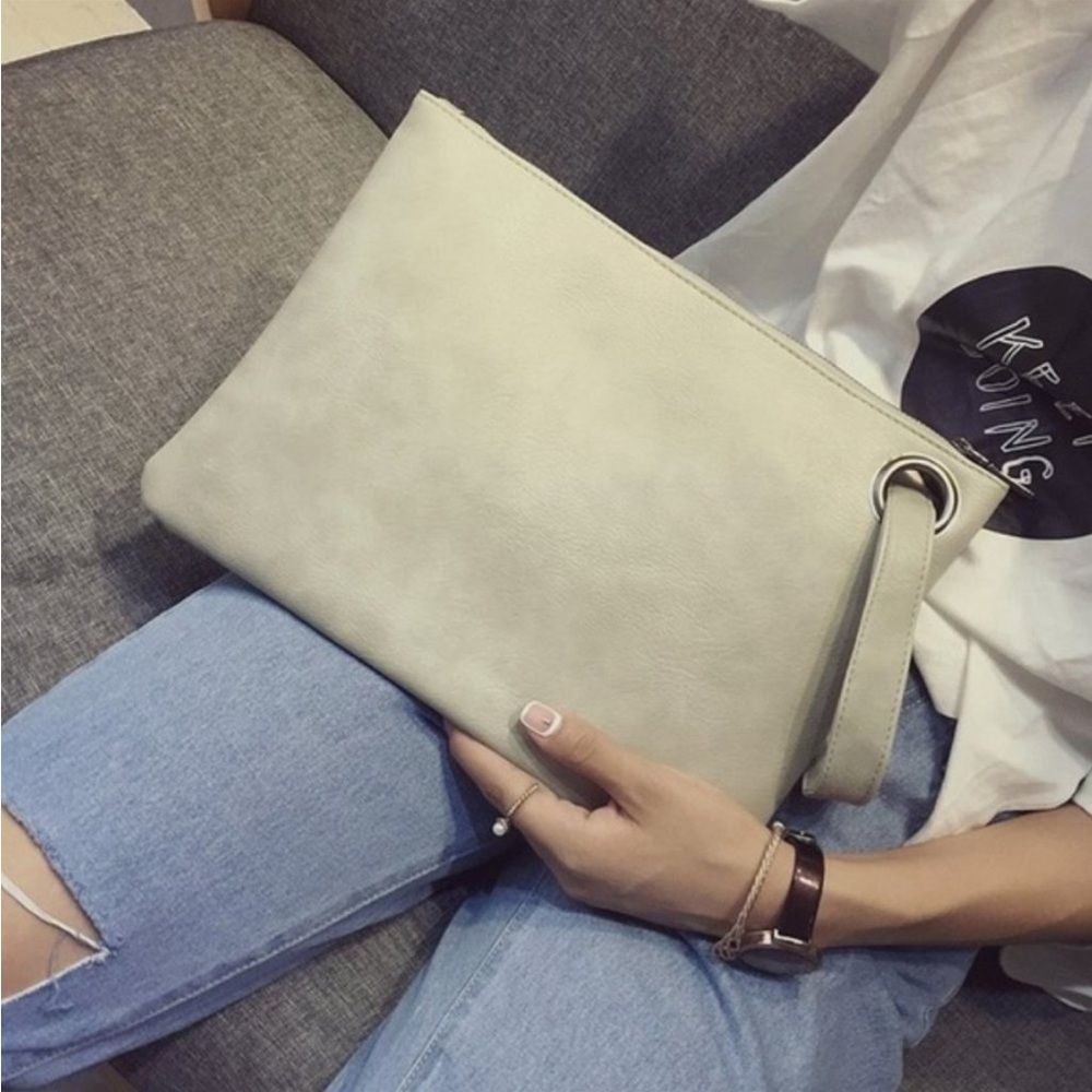 Very Soft Luxurious Vegan Leather Women’s Clutch Black - Picture 6 of 6